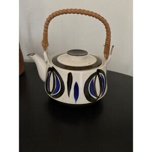 Japanese Teapot with Wooden Handle Hand Painted Fish Porcelain Ribbed Asian 8x7"